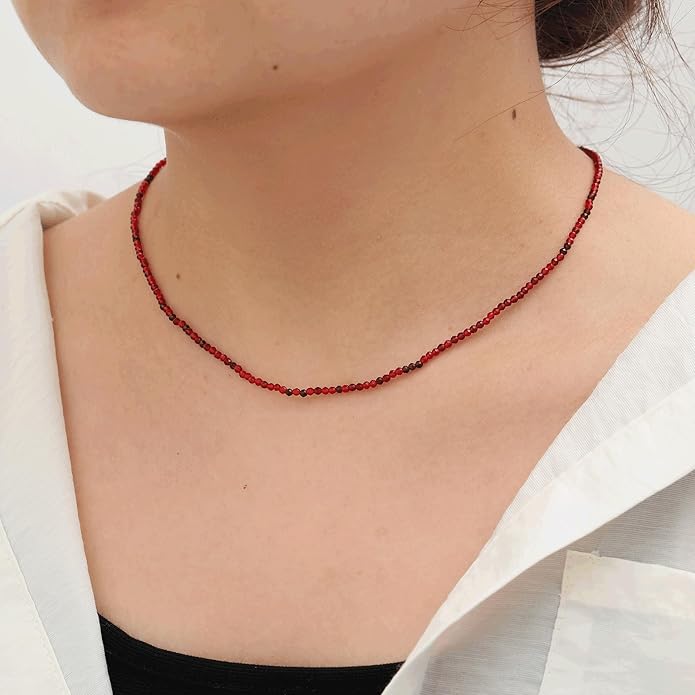 JSJOY Tiny Crystal Beaded Choker Necklaces for Women Colorful Beaded Necklace Dainty Choker Necklaces Simple Boho Jewelry Gifts for Teens Handmade Bead Necklaces Gifts