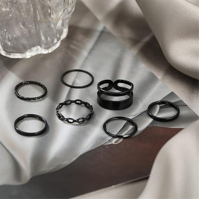 FAXHION Gold Knuckle Rings Set for Women Snake Chain Stacking Ring Vintage BOHO Midi Rings SIze Mixed