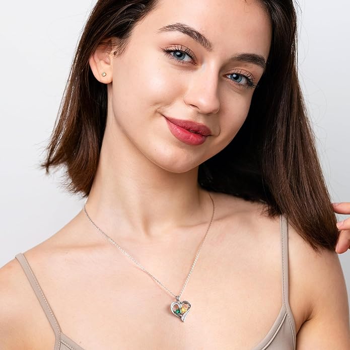 Easycosy Custom Name Necklace with Simulated Birthstones Customized Promise Necklace Heart Pendant with Engraved 2-6 Names - Anniversary Birthday Christmas Jewelry Gifts for Women Wife Mom Grandma