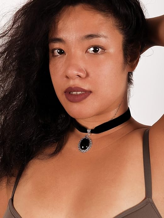 Sacina Black Velvet Victorian Choker, Black Choker, Goth Gothic Necklace, Vintage Necklace, Costume Jewelry, Halloween Christmas Jewelry Gift for Women