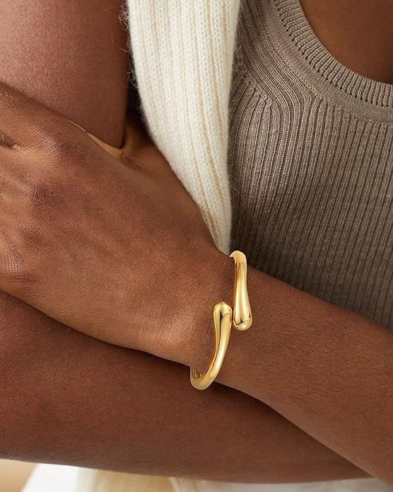 HMGADN Chunky Gold Bangle Bracelets for Women, Gold Twist Cuff Bracelet Trendy Stackable Bangles Set Fashion Jewelry Gifts