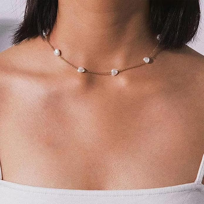 SmileBelle Pearl Necklaces for Women, Daisy Pearl Choker as Y Shaped Pearls Jewelry Gold Heart Necklace for Anniversary Birthday Gifts White Baroque Necklace as Wedding Jewelry