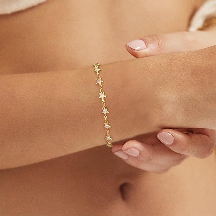 MTMY Gold Chain Bracelet for Women 14K Gold Plated Dainty Bracelets with Adjustable Chain Cute Bracelet Gold Trendy Jewelry