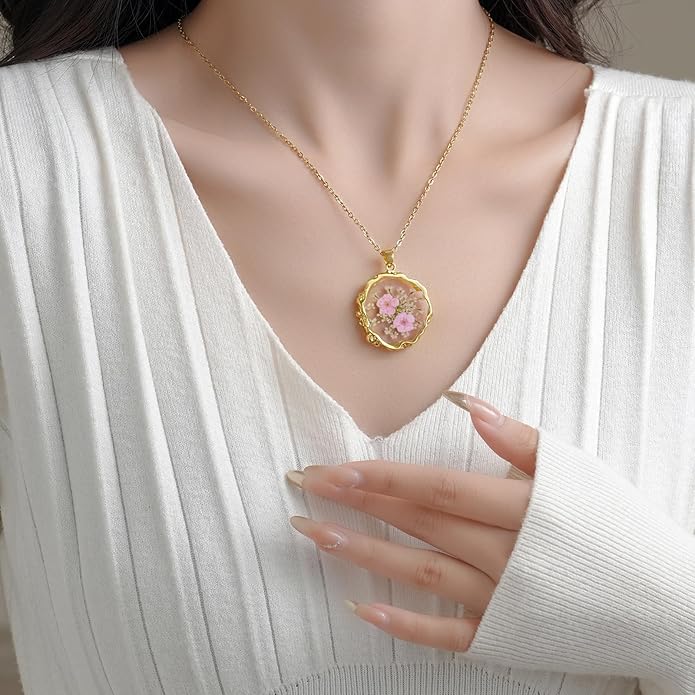 Birth Flower Necklaces for Women,1-12 Month Real Pressed Flower Necklace,Boho-Style Personalized Jewelry, Handmade Floral Pendant,Thoughtful Gift for Christmas,Birthday|18"