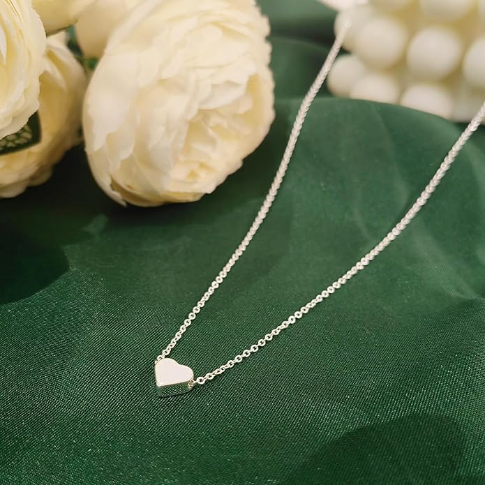 Zeffy Cute Heart Necklace 18k Gold/Silver Plated Tiny Heart Pendant Choker Necklaces Gold Love Heart Chain Necklace for Women Dainty Gold Jewelry Valentines Day Gifts for Women Girls Teen Girls