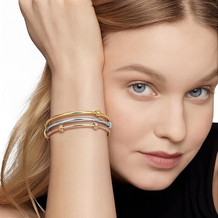 Musishiyu Gold Bracelets for Women Stacking Bangle - 18K Mixed Metal Tri-Color Rolling Interlocking Bands, Cubic Zirconia Fidget Anxiety Jewelry, Valentine's Galentine's Day Gifts (Love, Loyalty, Friendship)