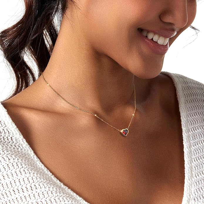 Zeffy Dainty Gold Heart Necklace for Women Trendy 14K Gold/Silver Plate Cute Heart Pendant Choker Necklaces Gold Love Heart Chain Necklace for Women Dainty Gold Jewelry Gifts for Women