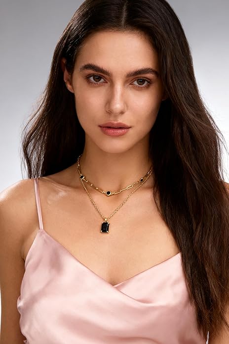Gold Layered Pendant Necklaces for Women 14k Gold Plated Crystal Choker Necklace Paperclip Rhinestone Necklace Party Prom Jewelry