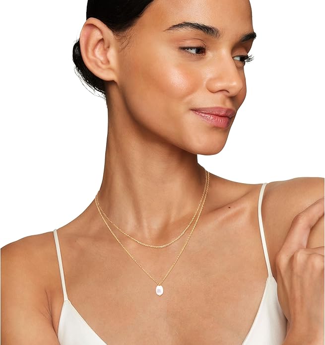 Layered Pearl Choker Necklaces for Women Gold Plated Dainty Trendy Faux Pearl Drop Pendant Y Shaped Layered Gold Necklace Wedding Bridal Jewelry