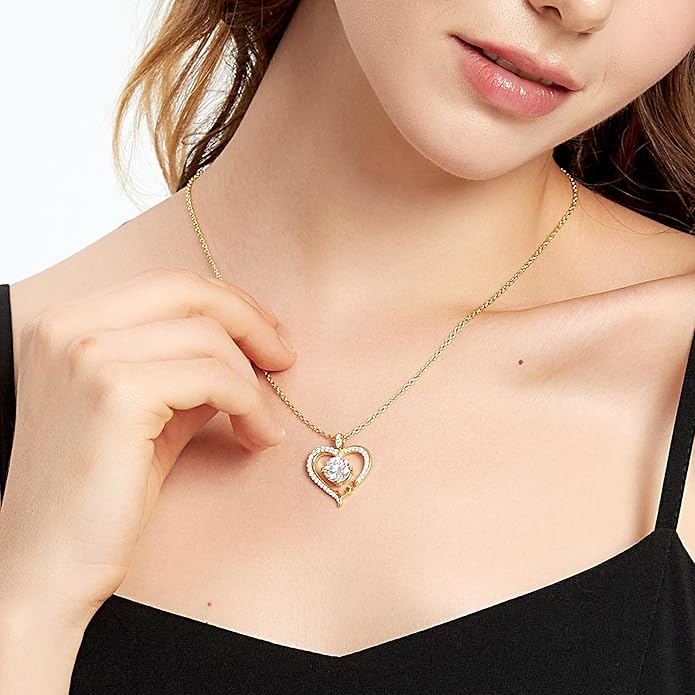 Moissanite Heart Necklaces for Women, Gifts for Wife, 1-3 Carat Moissanite 925 Sterling Silver Love Jewelry, Birthday Wedding Anniversary Christmas Engagements Gifts for Wife Women Her Girlfriend Mom