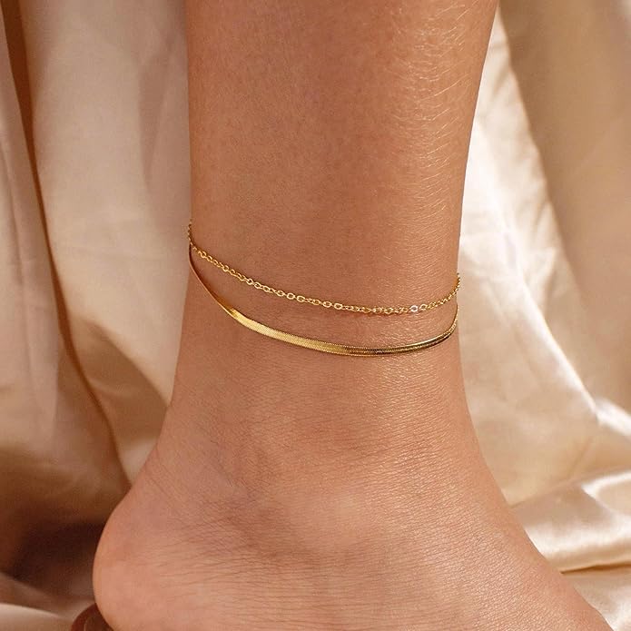 Ritach Ankle Bracelets for Women - Silver/Gold Plated Stainless Steel Anklets for Women Waterproof Layered Cuban Link Figaro Chain Heart Anklets Set Summer Beach Jewelry Gifts