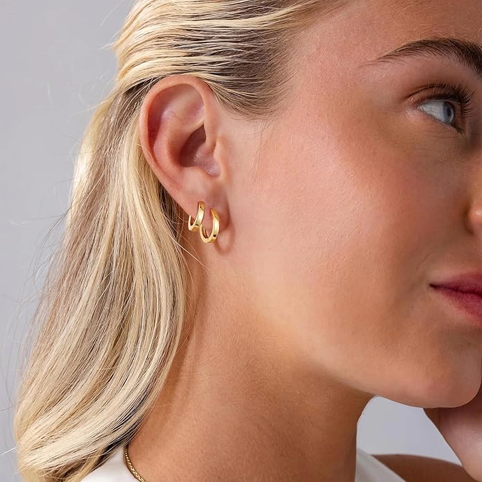 micuco 3 Pairs Small Hoop Earrings Set for Women, 14K Gold Plated Huggie Hoop Earrings for Men, Tiny Cartilage Hypoallergenic Earring Set