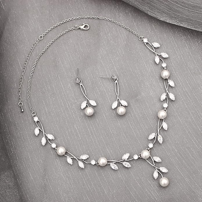 Luxury Cubic Zirconia Aurtrian Crystal Pearl Floral Necklace Dangle Earrings Wedding Bridal Jewelry Set Birthday Gifts for Her