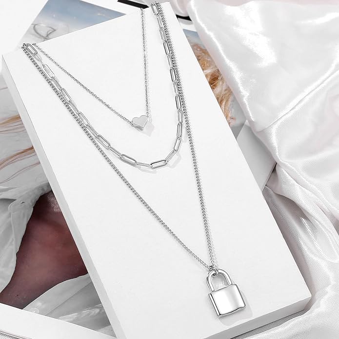 Turandoss Dainty Layered Choker Necklace, Handmade Y Pendant Necklace Multilayer Bar Disc Necklace Adjustable Layering Choker Necklaces for Women