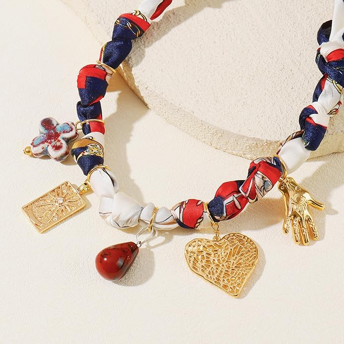 Coiris Charm Scarf Necklace for Women Boho Fabric Bandana Choker Vintage Heart Predent Beach Necklace for Women