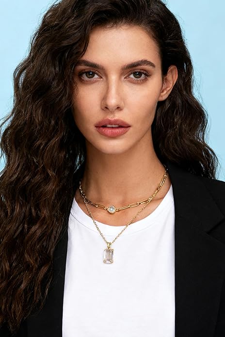 Gold Layered Pendant Necklaces for Women 14k Gold Plated Crystal Choker Necklace Paperclip Rhinestone Necklace Party Prom Jewelry
