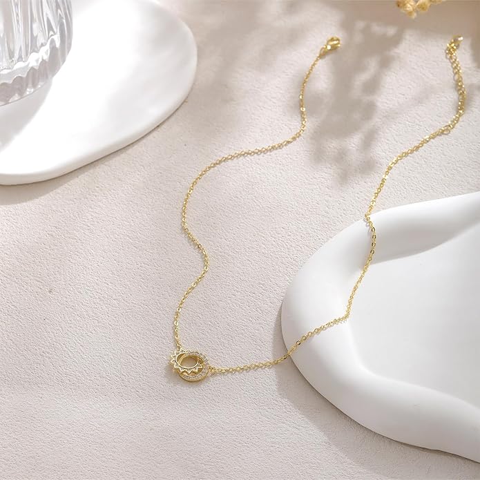 Gold Necklace for Women, Dainty 14K Gold Plated Pendant Necklaces for Women Trendy Simple Choker Chain Cubic Zirconia Circle/Interlocking/Sun Necklace Fashion Jewelry Birthday Christmas Gift