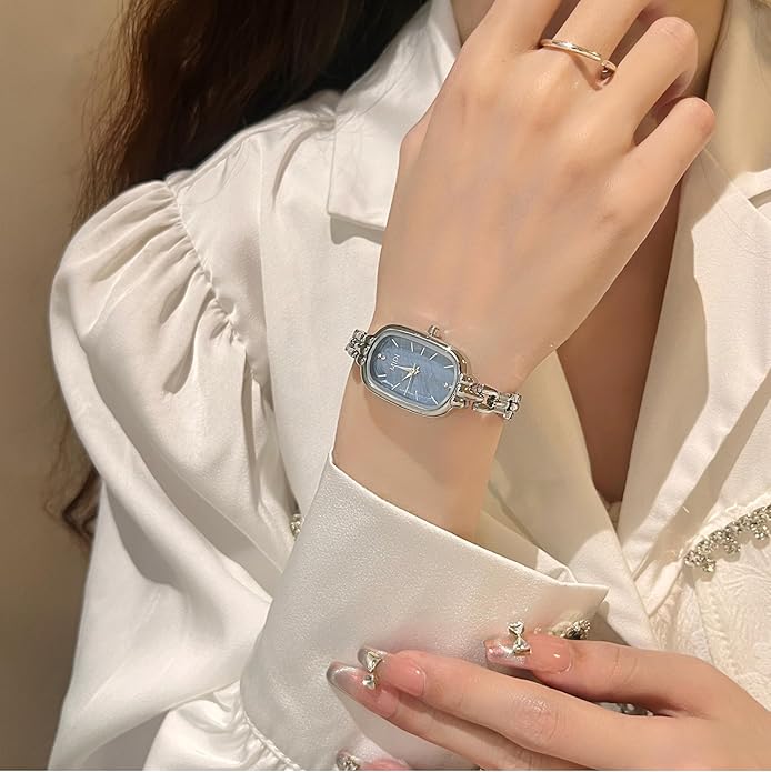 Women's Vintage Oval Watches Luxury Minimalism Bracelet Small Gold Tone Watch Ladies Analog Waterproof Watch Fashion Bangle Bracelet Dress Watch with Stainless Steel Band