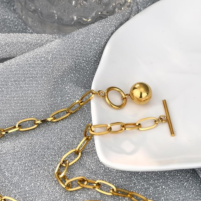 Chunky Gold Necklace for Women, 18K Waterproof Heart Necklace Statement Necklace Gold Charm Necklace Chunky Jewelry Paperclip Chain Choker Gift for Women