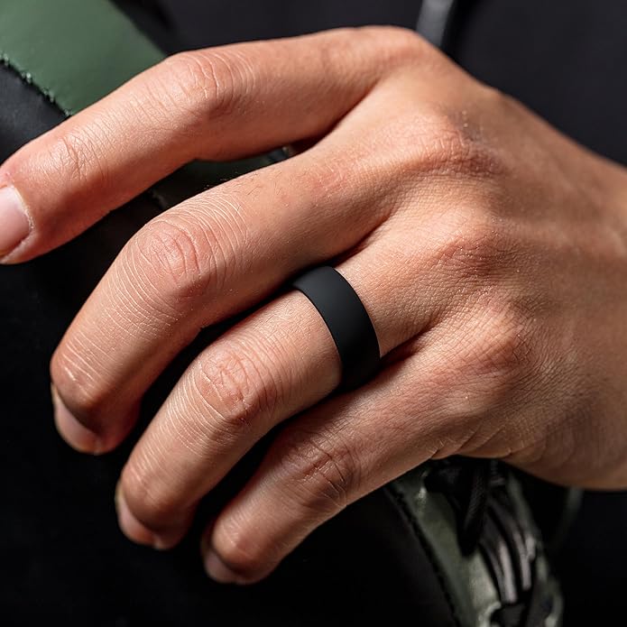 ThunderFit Silicone Rings for Him and Her, Rubber Wedding Engagement Bands Unisex, 1.8mm Thick in 4mm & 8mm Widths