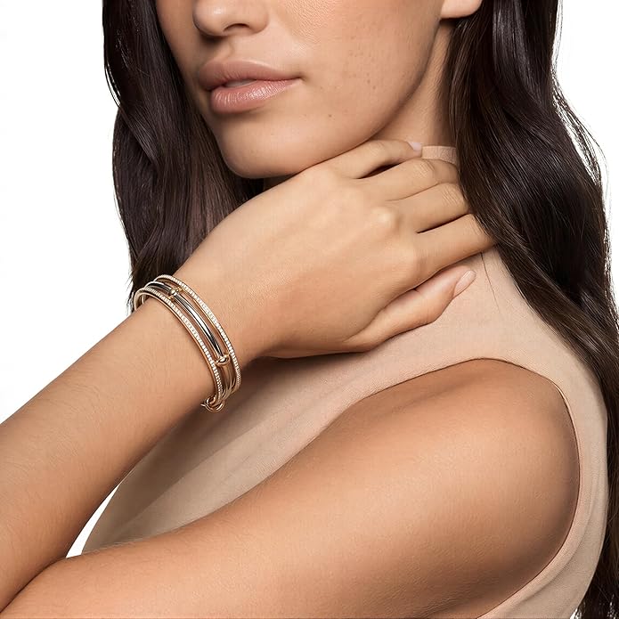 Musishiyu Gold Bracelets for Women Stacking Bangle - 18K Mixed Metal Tri-Color Rolling Interlocking Bands, Cubic Zirconia Fidget Anxiety Jewelry, Valentine's Galentine's Day Gifts (Love, Loyalty, Friendship)