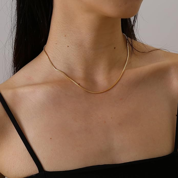 Dainty Chain Necklace for Women, 18K Gold Plated Coin Disc Choker Necklaces Simple Satellite Beaded Twisted Thin Paper Clip Chain Everyday Jewelry Gifts