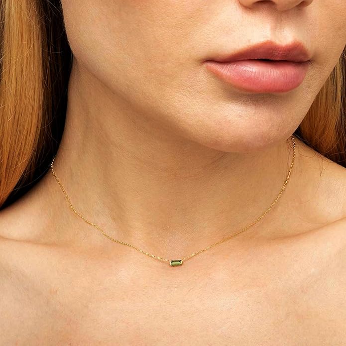 JSJOY Gold Birthstone Necklace for Women Dainty Birthstone Pendant Necklace for Teens Birthday Gifts Jewelry for Mothers Wife Grandma Graduation Gifts for Teenagers