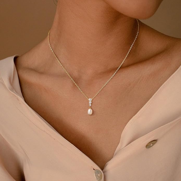 Pearl Necklace for Women Trendy,14k Gold Plated Necklace Dainty Wedding Necklace Small Cute Choker Necklace Beaded Lariat Drop Necklace Vintage Waterproof Jewelry for Women Gold Jewelry Fashion Gifts