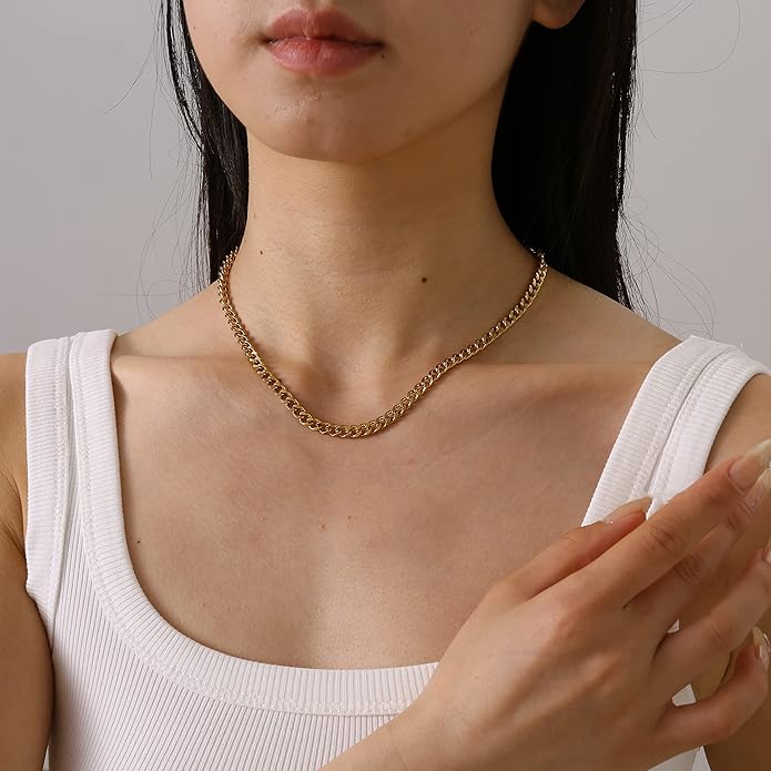 Dainty Chain Necklace for Women, 18K Gold Plated Coin Disc Choker Necklaces Simple Satellite Beaded Twisted Thin Paper Clip Chain Everyday Jewelry Gifts