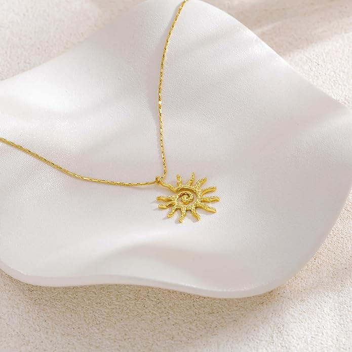 CHESKY Layered Necklaces for Women Trendy, Dainty 14k Gold Plated Pendant Necklace Layering Necklace for Women Non Tarnish Hypoallergenic Sun Gold Necklace Stack Gold Jewelry for Women Gifts
