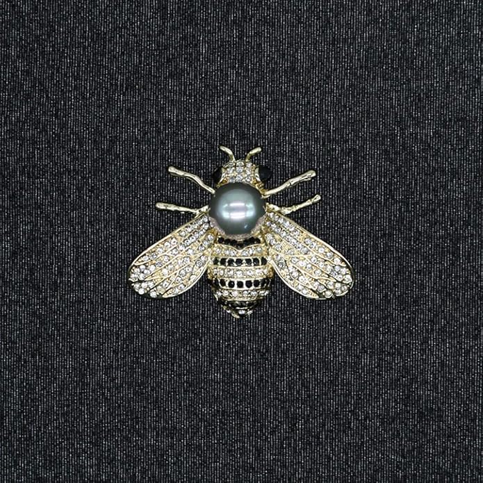 Honey Bee Brooches Crystal Insect Themed Bee Brooch Animal Fashion Shell Pearl Brooch Pin Gold Tone