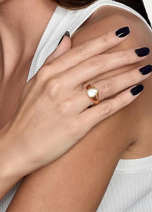 YeGieonr Gold Rings for Women Trendy Non Tarnish Chunky Gold Plated Ring, Waterproof Stainless Steel Gold Jewelry Gift