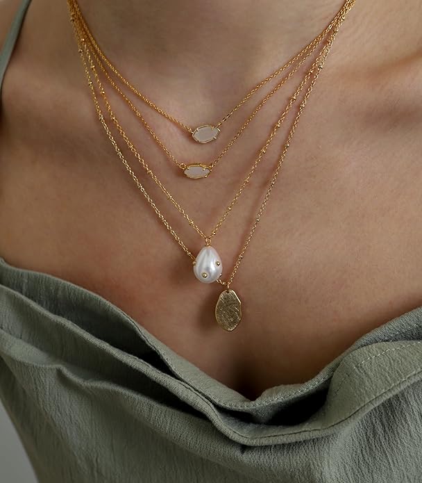 OZEL JEWELRY & GIFT Layered Gold Necklaces for Women - Crystal Colorful Delicate Cutting Pendant Necklace - 18K Gold Plated - Birthday Gifts (Made in Korea)