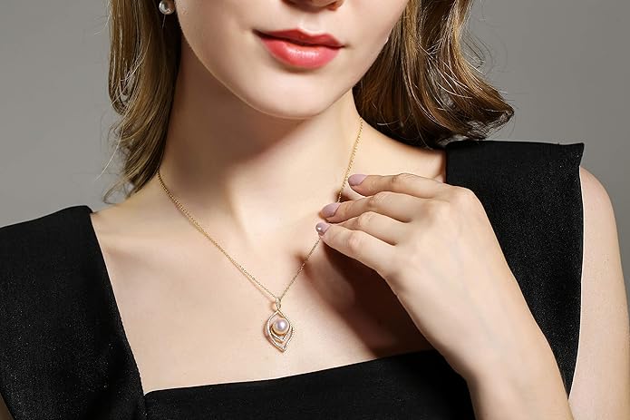 CHAULRI 9-10mm Genuine Freshwater Cultured Pearl Pendant Necklace w/Adjustable Chain - Jewelry Gifts for Women