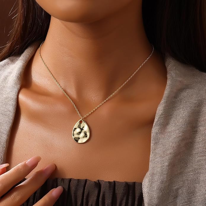 Gold Pendant Necklaces for Women, Gold Plated Pendant Necklace, Fashionable Hammered Pendant Necklaces Simple Multiple Shapes Necklace for Women Unique Gift