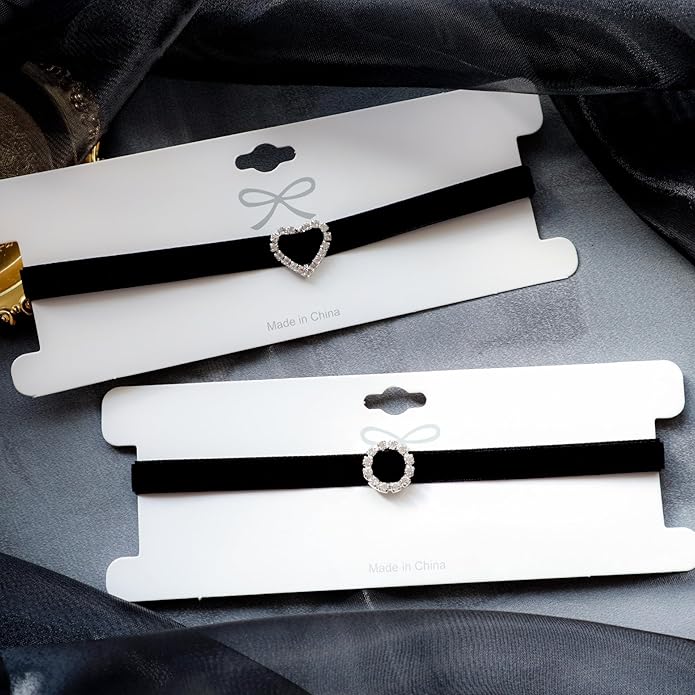 Black Choker Necklaces for Women 90s Red Black Velvet Choker Necklace Thick Thin Chocker Tube Heart Circle Choker Necklace Lace Tatto Collar Necklace Goth Choker Jewelry