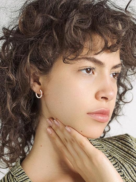 Silvora 925 Sterling Silver Small Hoop Earrings for Women Huggie Earrings Hypoallergenic Cartilage Earrings Tiny Hoops 6mm/8mm/10mm/12mm/14mm/16mm/18mm/20mm