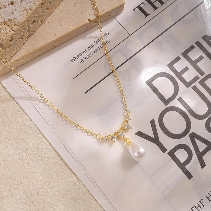 Pearl Necklace for Women Trendy,14k Gold Plated Necklace Dainty Wedding Necklace Small Cute Choker Necklace Beaded Lariat Drop Necklace Vintage Waterproof Jewelry for Women Gold Jewelry Fashion Gifts