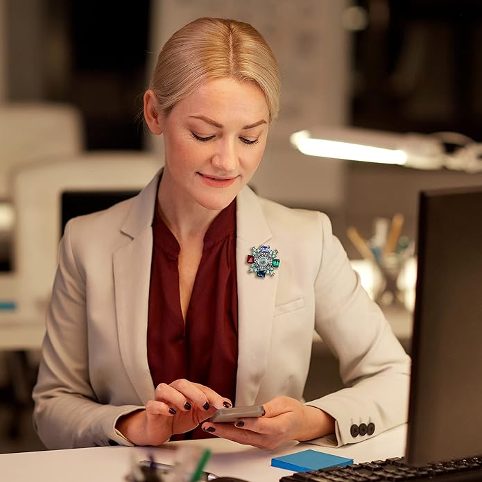 Womens Brooches and Pins for Girls Fashion Statement Jewelry