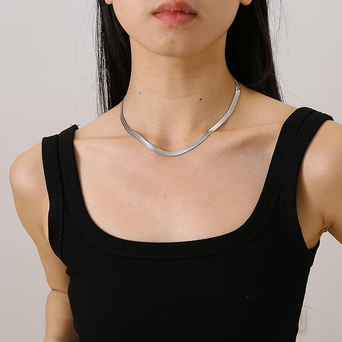 Dainty Chain Necklace for Women, 18K Gold Plated Coin Disc Choker Necklaces Simple Satellite Beaded Twisted Thin Paper Clip Chain Everyday Jewelry Gifts