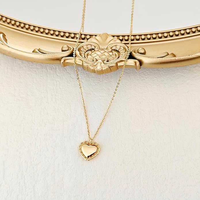 Cute Heart Necklace Dainty 18k Gold Plated Tiny Heart Pendant Choker Necklaces Small Gold Love Open Heart Chain Necklace for Women Simple Gold Necklace for Women Trendy Jewelry