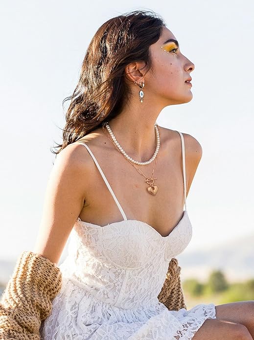 CANEVINKA Dainty Cross Medallion/Heart Pendant Chain Necklace 18K Gold Plated Oval Choker Fashion OT Toggle Jewelry Handmade for Women Simple Gold Charm Necklace