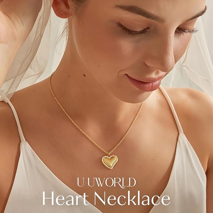 Infinity Heart Necklace,Pendant Necklace for Women Engraved with 'FOREVER LOVE',Heart Pendant Necklace with Cubic Zirconia,Anniversary Eternity Jewelry Gift for Wife or Birthday Present for Women
