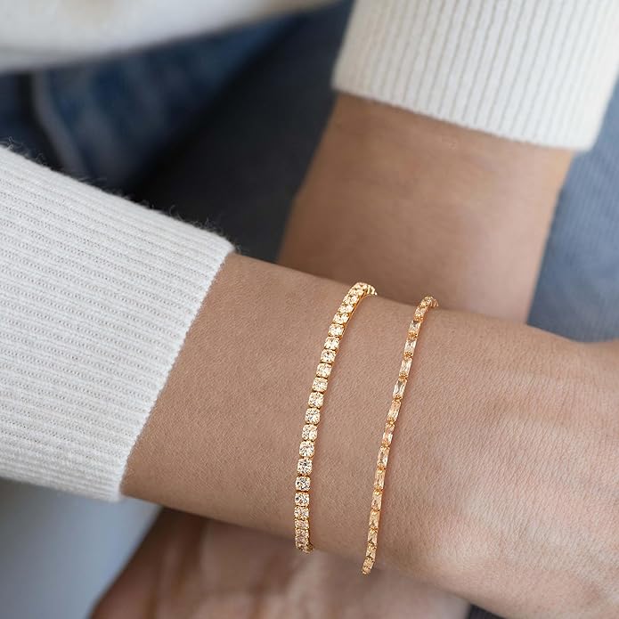 MTMY Gold Chain Bracelet for Women 14K Gold Plated Dainty Bracelets with Adjustable Chain Cute Bracelet Gold Trendy Jewelry