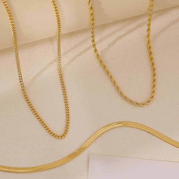 Layered Necklaces for Women, Dainty 14K Gold Plated Herringbone Chain Necklace Set Chunky Gold Necklace Stack Layering Choker Necklaces for Women Trendy Fashion Waterproof Jewelry