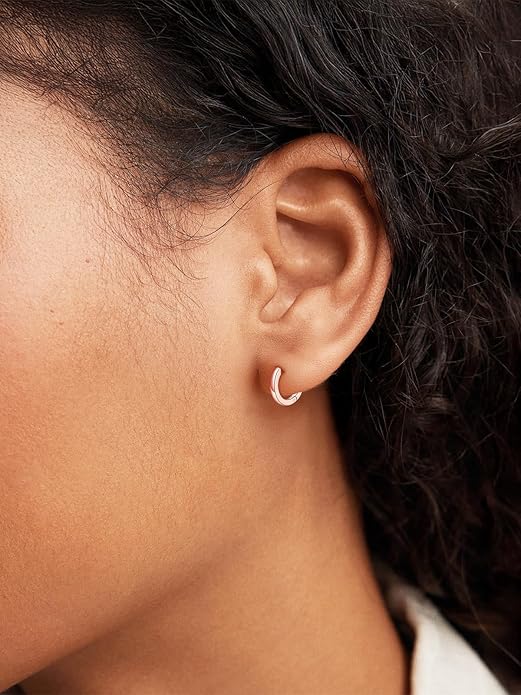 Silvora 925 Sterling Silver Small Hoop Earrings for Women Huggie Earrings Hypoallergenic Cartilage Earrings Tiny Hoops 6mm/8mm/10mm/12mm/14mm/16mm/18mm/20mm