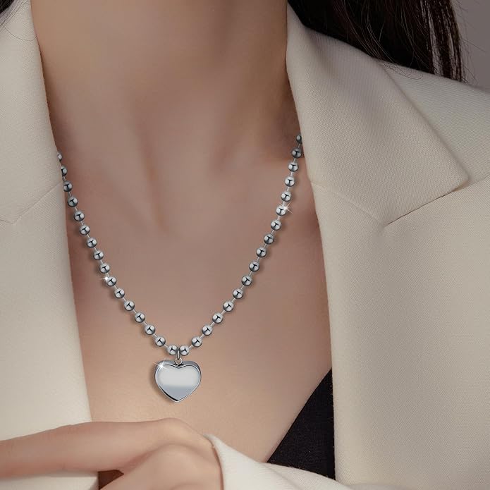 Chunky Gold Necklace for Women, 18K Waterproof Heart Necklace Statement Necklace Gold Charm Necklace Chunky Jewelry Paperclip Chain Choker Gift for Women