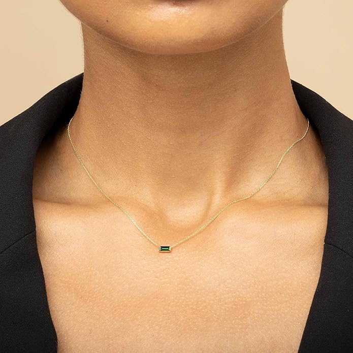 JSJOY Gold Birthstone Necklace for Women Dainty Birthstone Pendant Necklace for Teens Birthday Gifts Jewelry for Mothers Wife Grandma Graduation Gifts for Teenagers
