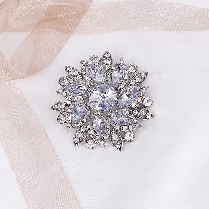 LAXPICOL Vintage Women's Austrian Crystal Elegant Flower Brooch Wedding Broach Pin