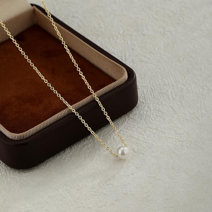 Charm Necklaces for Women,14k Gold Plated Waterproof Dainty Choker Necklace Summer Seashell Pearl Beach Cute Necklaces Set Fashion Jewelry Gift